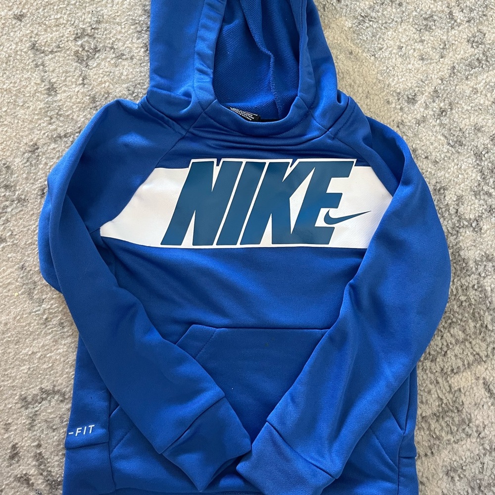 Nike hoodie size 4 (xxs)